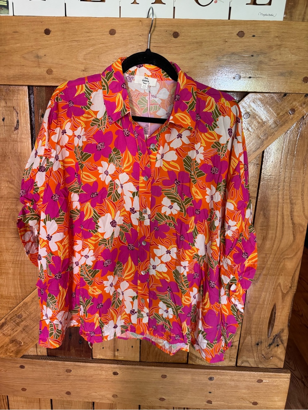 ENTRO NEW Vibrant Floral Button-Up Shirt in Hot Pink & Orange Oversized